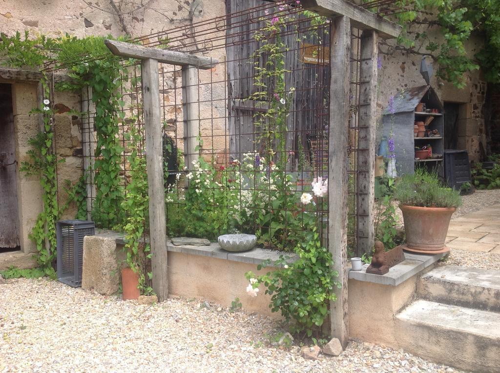 Bed and Breakfast Avec Plaisir Saint-Plaisir Exterior foto