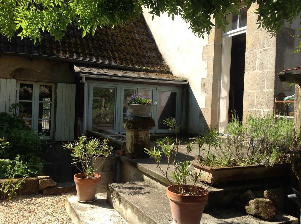 Bed and Breakfast Avec Plaisir Saint-Plaisir Exterior foto