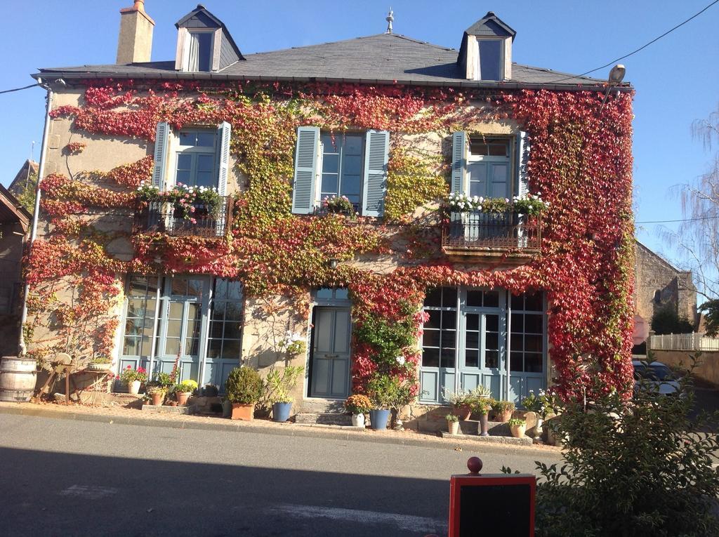 Bed and Breakfast Avec Plaisir Saint-Plaisir Exterior foto