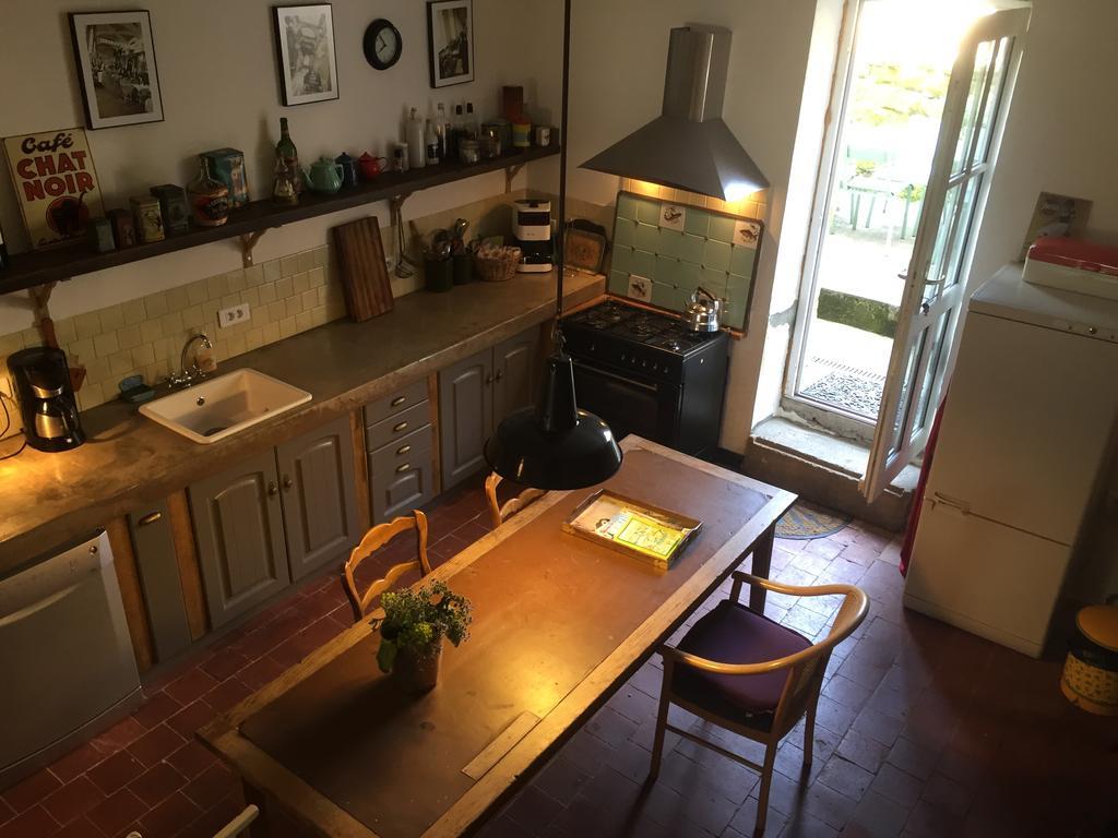 Bed and Breakfast Avec Plaisir Saint-Plaisir Exterior foto